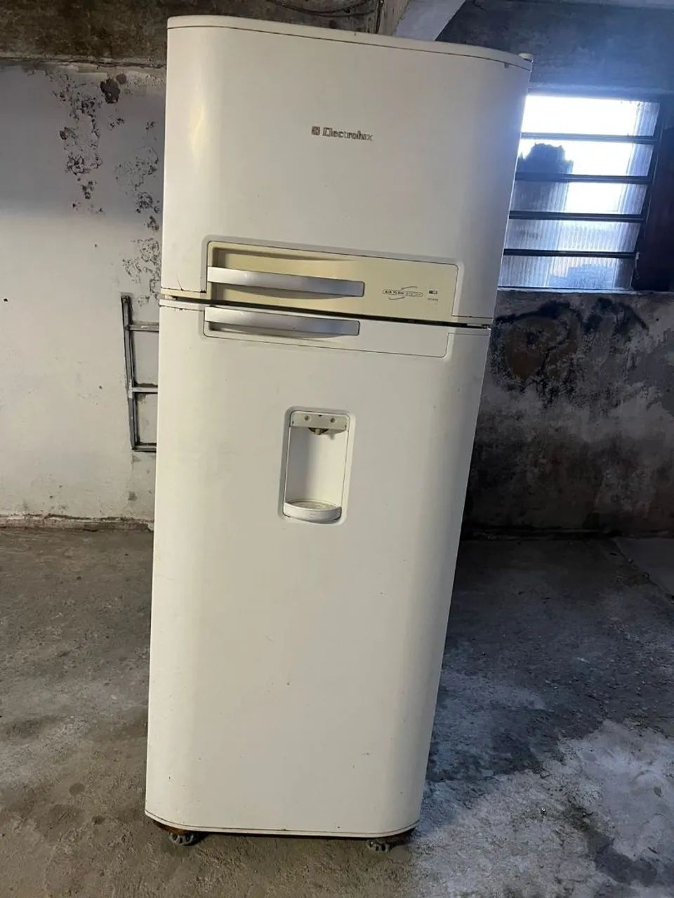 Geladeira Eletrolux