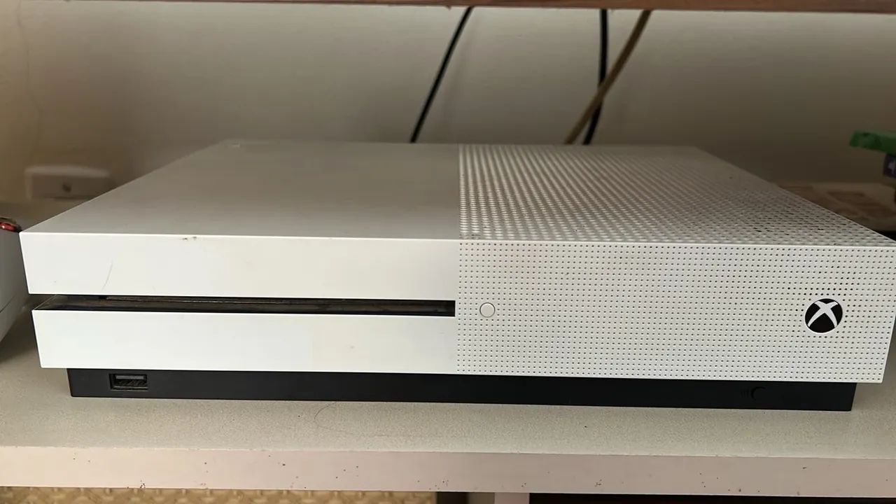 Xbox one s 1 tb  - Foto 2