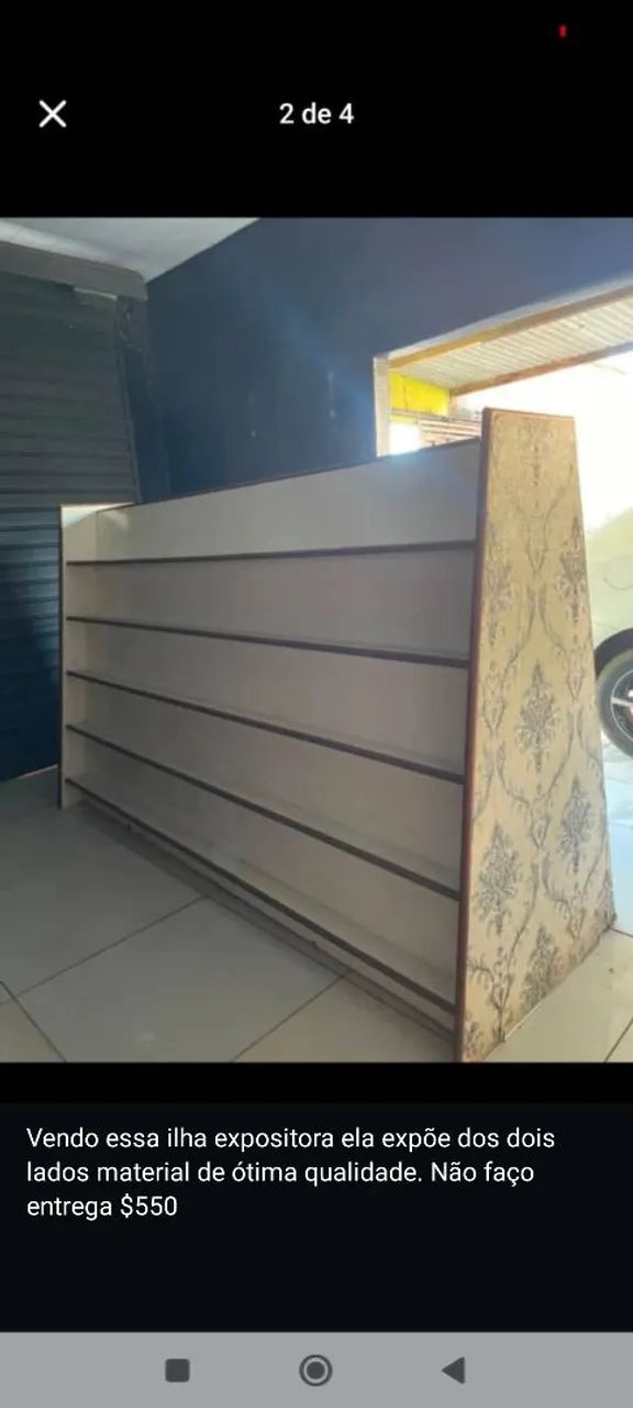 Vendo Ilha expositora pra loja, resistente, espaçosa,com várias prateleiras. - Foto 2