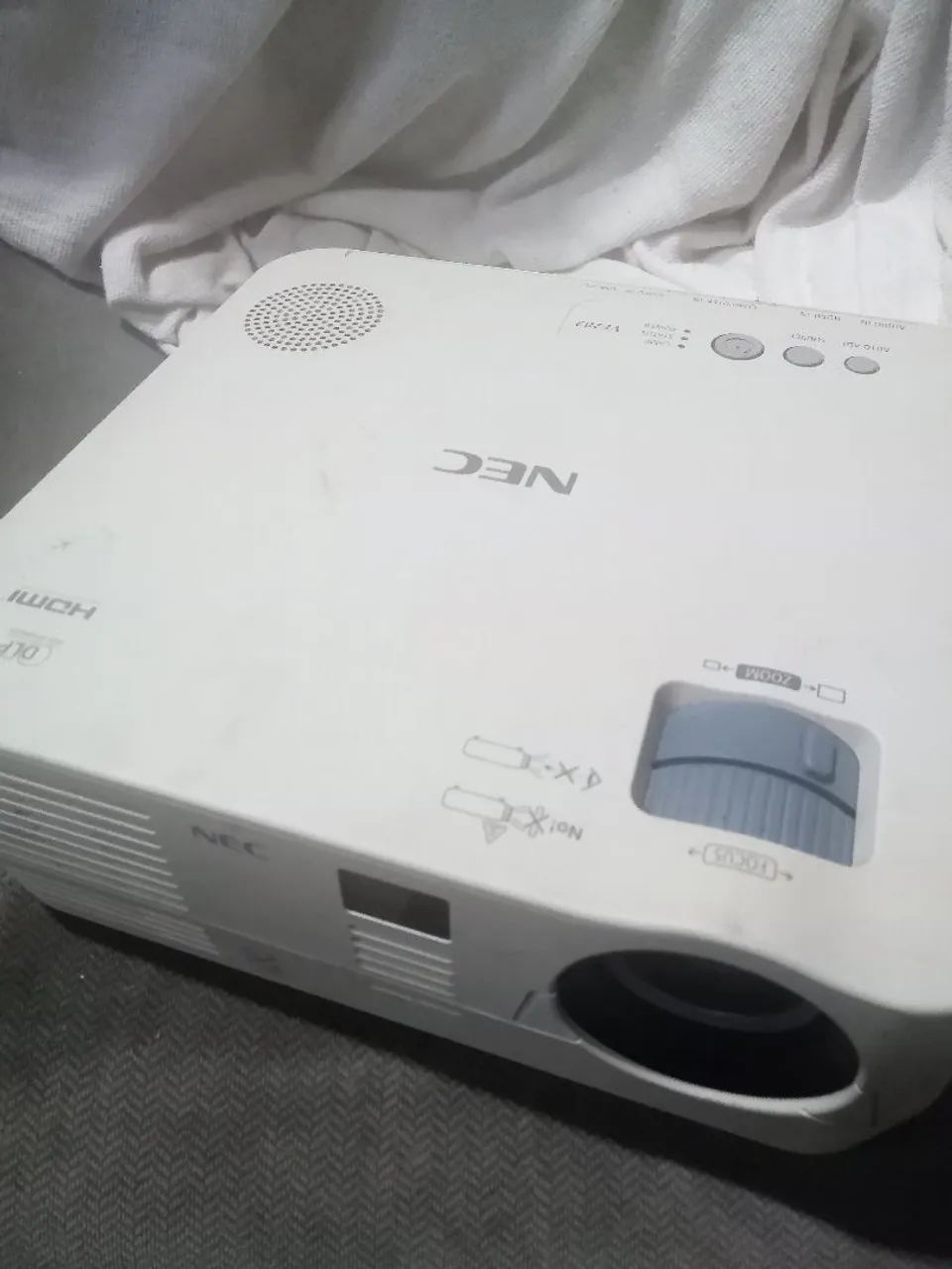 Projetor para TV o Computador 