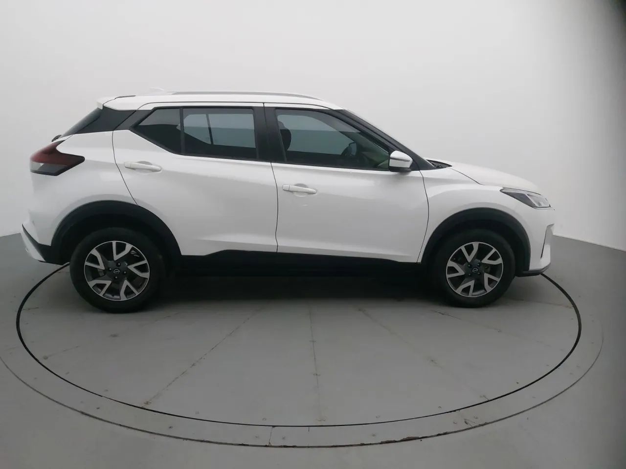 Nissan Kicks Sense 1.6 16V Flex Aut., foto 6 de 18