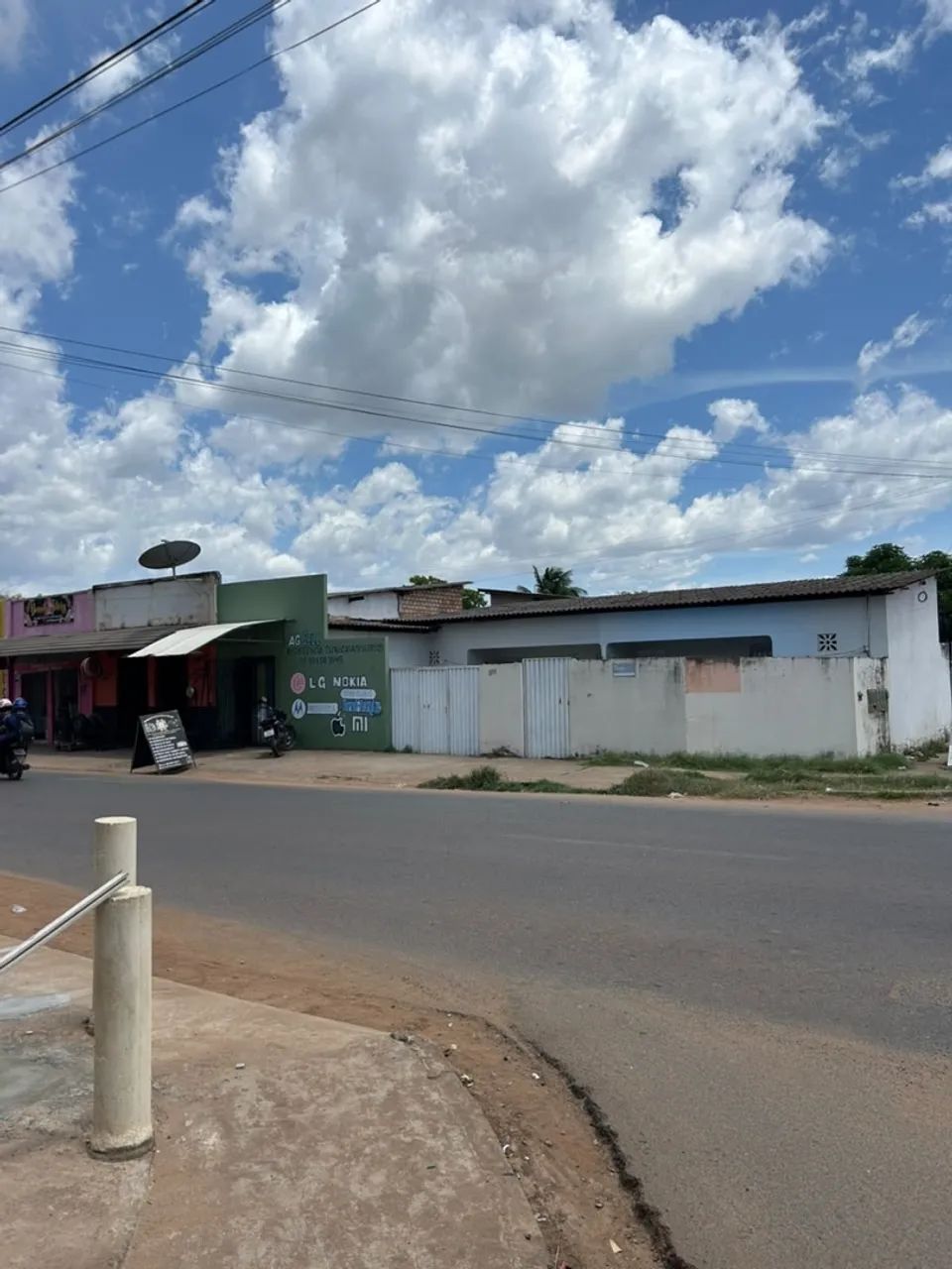 Vende-se pontos e casas 