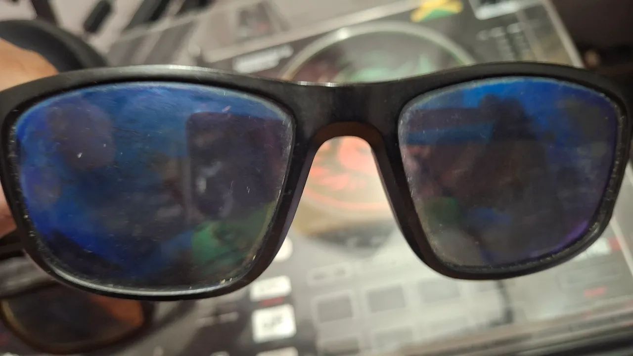 2. Oculos de sol surf - Foto 3