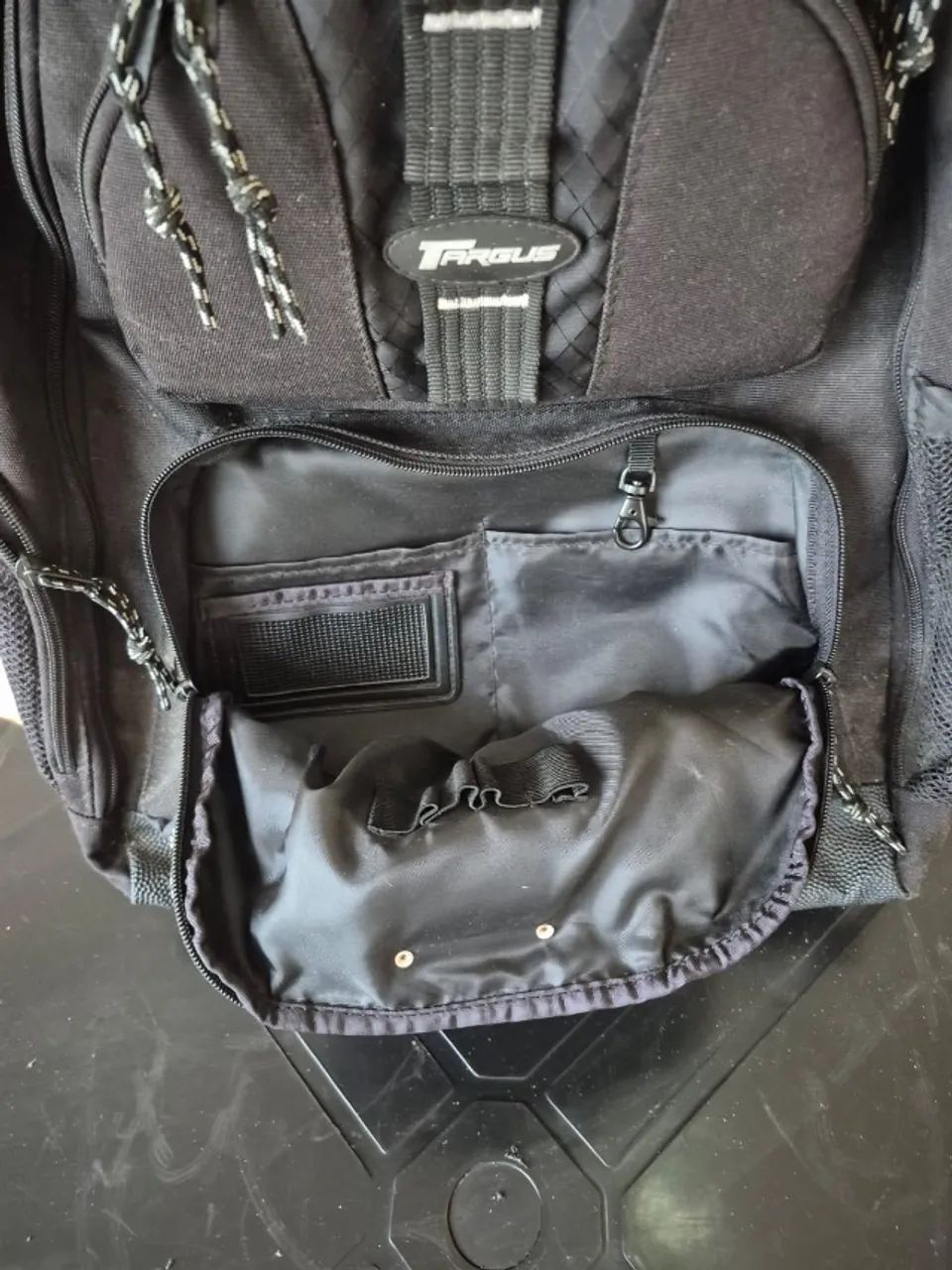 Mochila com carrinho Targus