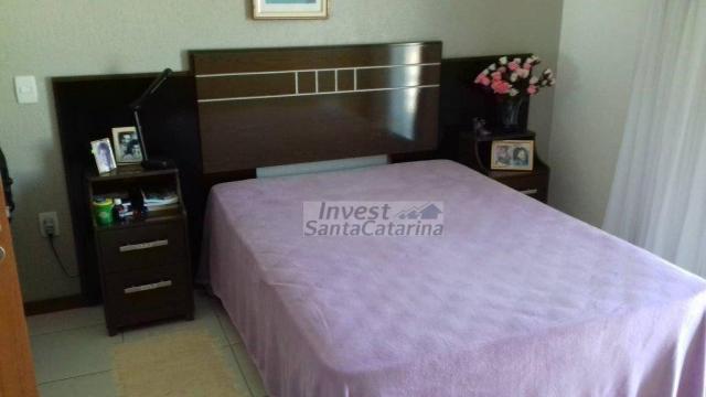 CASA EM GAROPABA CENTRO, 1000M DA BEIRA MAR, 2 DORMITÓRIOS COM ESCRITURA!!! - Foto 7