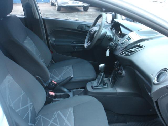 Fiesta Hatch 1.5 S Completíssimo de Única Dona Tirado em Goiânia Super Novo - Foto 13
