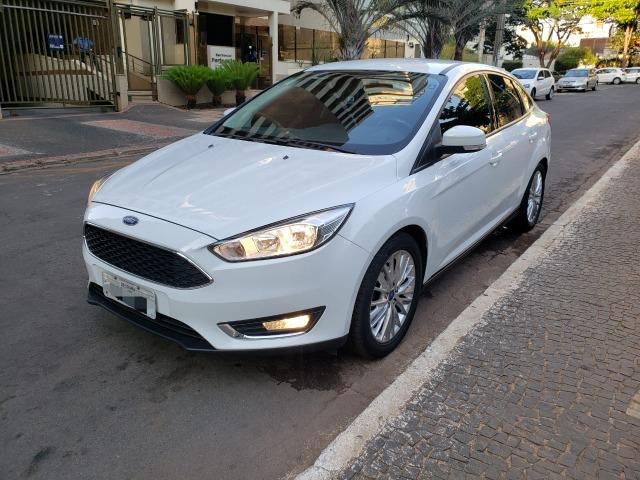 Focus Sedã Fastback SE Plus AT 2016 - Foto 3