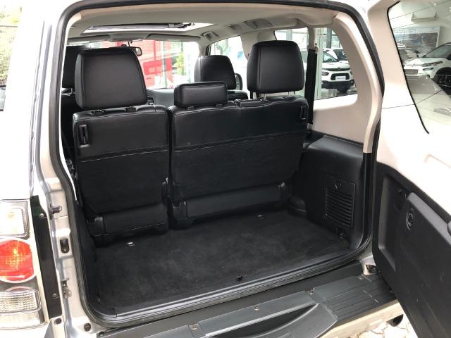 Pajero 3.2 HPE 3p Diesel 4x4 + Teto + xenon - Foto 6