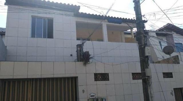 SU00045 - Casa com 02 pavimentos em São Cristóvão