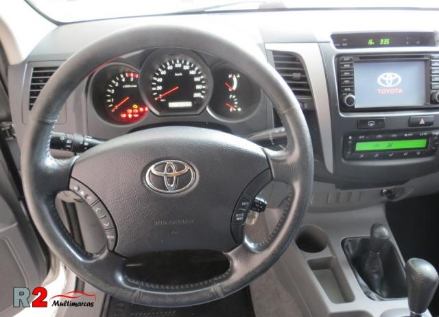 Hilux CD SRV D4-D 4x4 3.0 TDI Diesel Aut - Foto 13