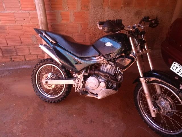 Vendo Falcon ou troco né outra moto de rua