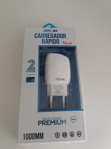 Carregador rápido com duas entradas usb novo na embalagem
