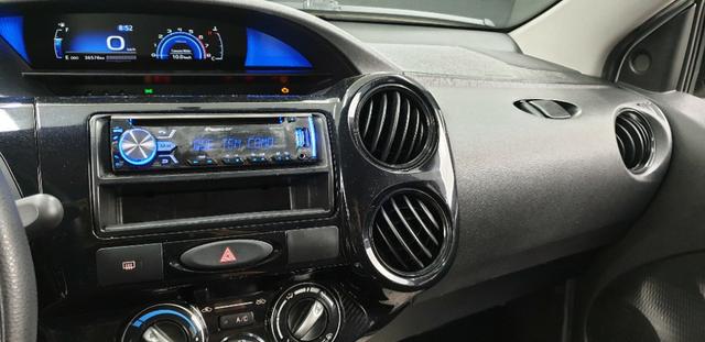 Toyota Etios HB X 2017/2018 - Foto 18