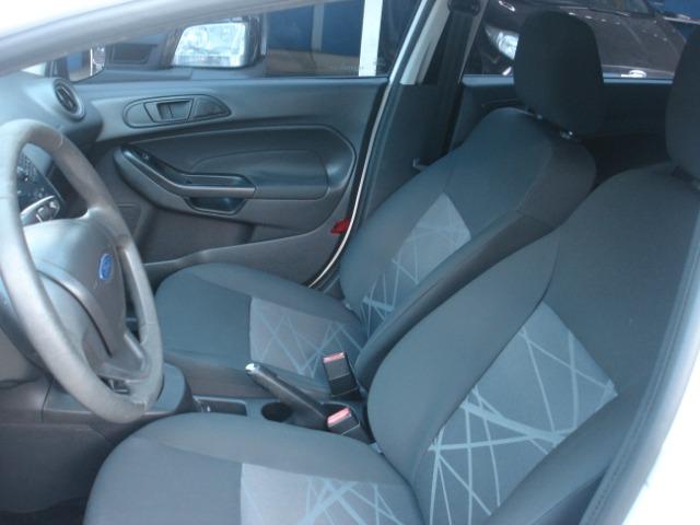 Fiesta Hatch 1.5 S Completíssimo de Única Dona Tirado em Goiânia Super Novo - Foto 10