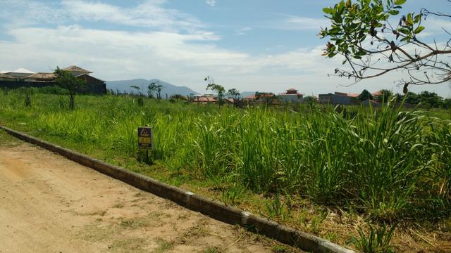 Ótimos terrenos financiados em Condomínio de frente à praia de Jaconé, Saquarema - Foto 9