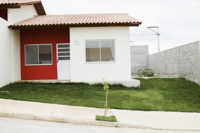 Lindas casas 02 qts padrão e Pne quintal garagem ótima localização transporte na porta - Foto 10