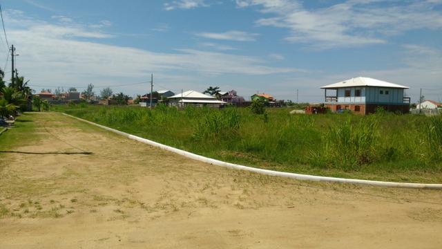 Ótimos terrenos financiados em Condomínio de frente à praia de Jaconé, Saquarema - Foto 18