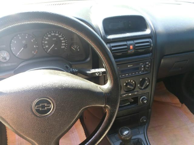 Astra 1.8 - Foto 6