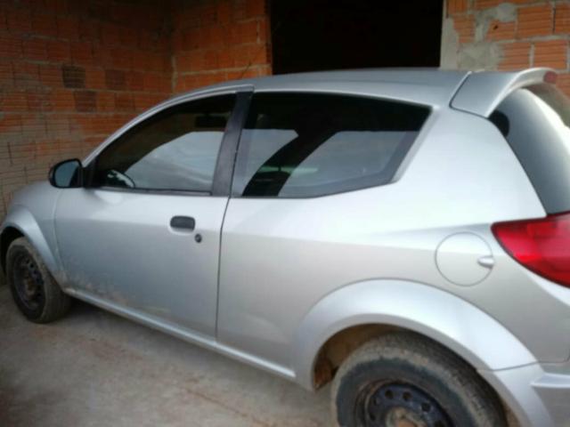 Vendo um Ford Ka ano 2009 2010 bem conservado ar condicionado direção hidráulica - Foto 2