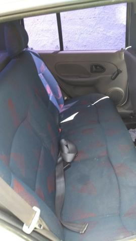 Clio troco por carro mais novo - Foto 2