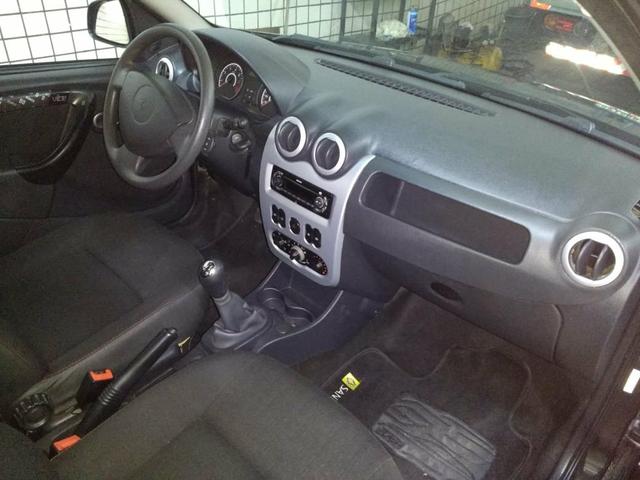 Sandero vibe 1.6 8v - Foto 7