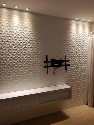 Apartamento moderno, projetado e mobiliado. Ótima localização - Foto 4