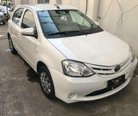 Etios 2017 - Foto 3