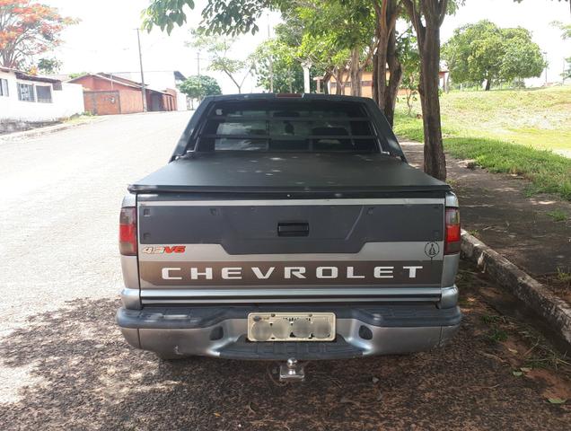 Chevrolet S-10 cabine estendida. - Foto 3