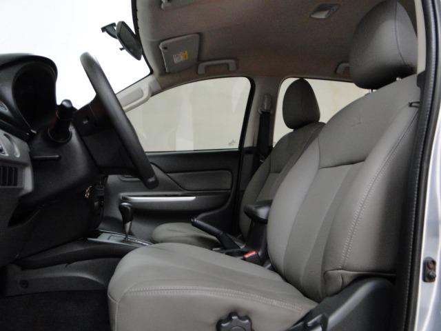 L200 Triton GLS 2.4 Diesel - 4x4 - Foto 9