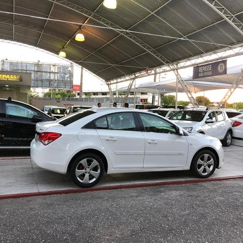 Cruze Automático - 2013 - Bancada em couro, novíssimo.Aceito troca, financio - Foto 5
