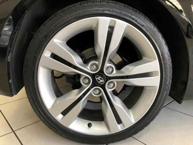 Veloster 1.6 140CV Automático - Couro // Teto Solar // Multimídia - Foto 14