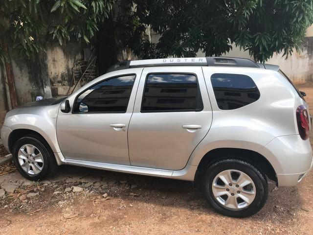 Duster 2.0 D Automática