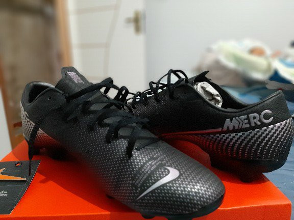 nike mercurial profissional