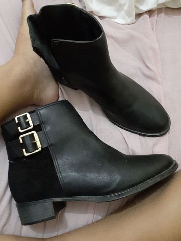 bota preta sapatinho de luxo