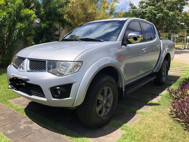 L200 TRITON SUPER CONSERVADA