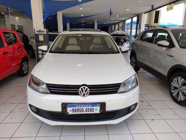 VOLKSWAGEN JETTA 2.0 CONFORTILINE FLEX 2014