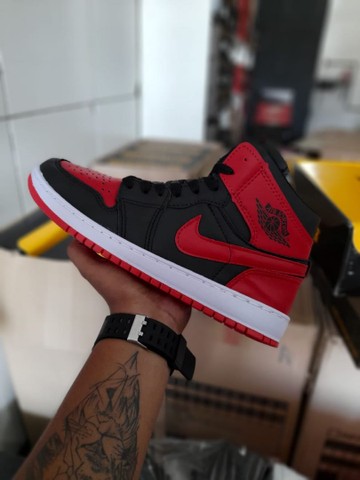 tênis nike air behold low