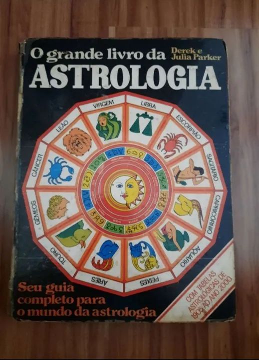 Livro Astrologia