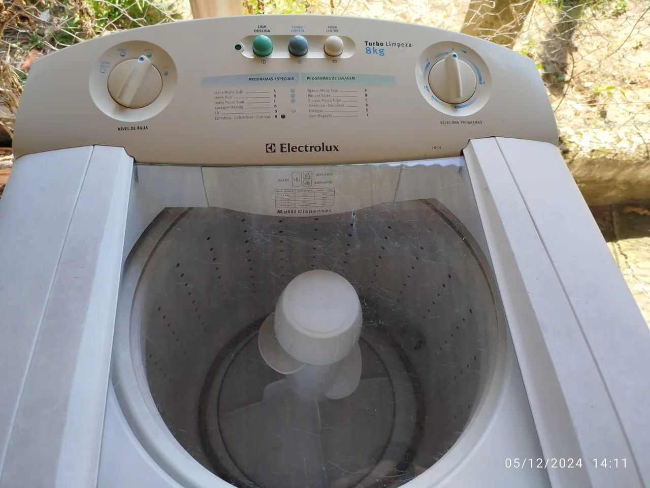 Máquina de Lavar Electrolux Turbo Limpeza 8kg