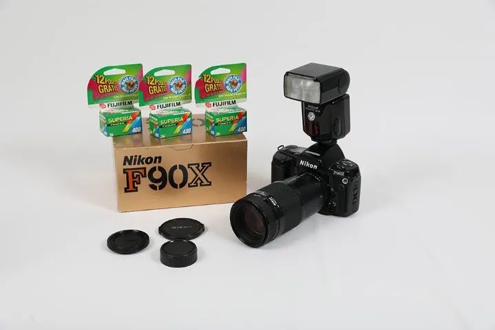 Kit Nikon Camera F90x