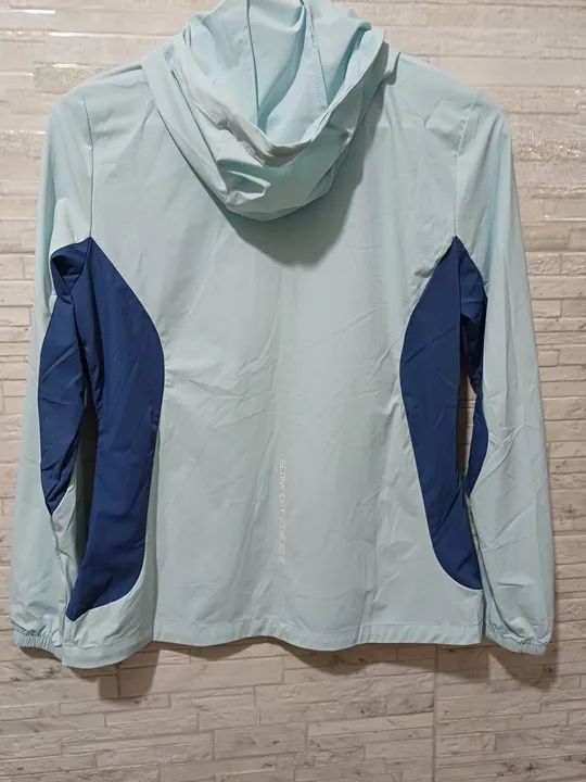 Jaqueta de Corrida Feminina - Leve e Confortável - Foto 2