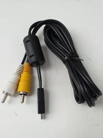 Cabo RCA / Força / HDMI / VGA / S-Video / Rede / USB