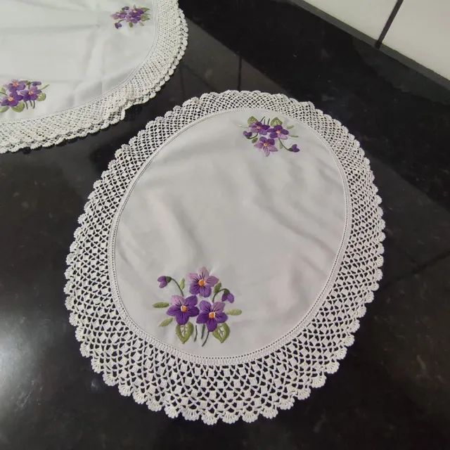 Trilho de mesa bordado  - Foto 2
