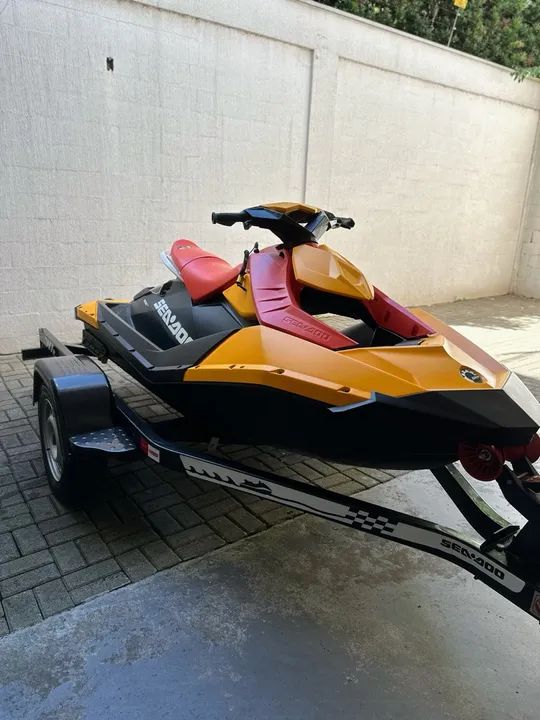 JET SKI SEADOO SPARK 90HP 2UP 2022 - Foto 2