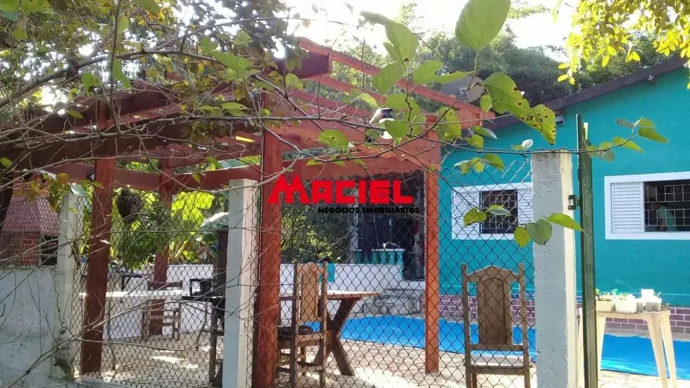 Exuberante Sítio de 20.132 m² em São José dos Campos Um Paraíso Natural com Água, Lazer e 