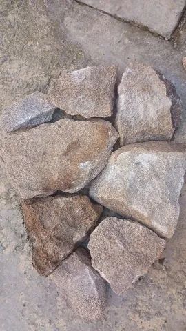 Pedras moledo do campo 