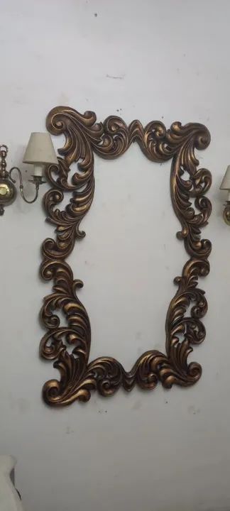 GRANDE MOLDURA EM FIBRA RESINADA(1,40mX90cm)