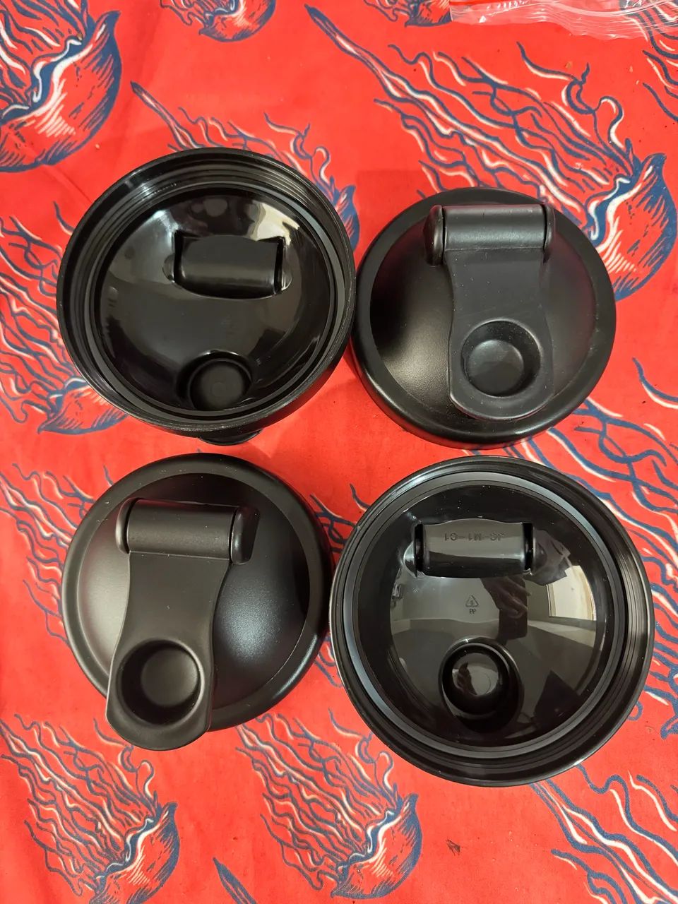 Tampa com vedação para o copo Personal Blender Dg-01 Mondial Preto