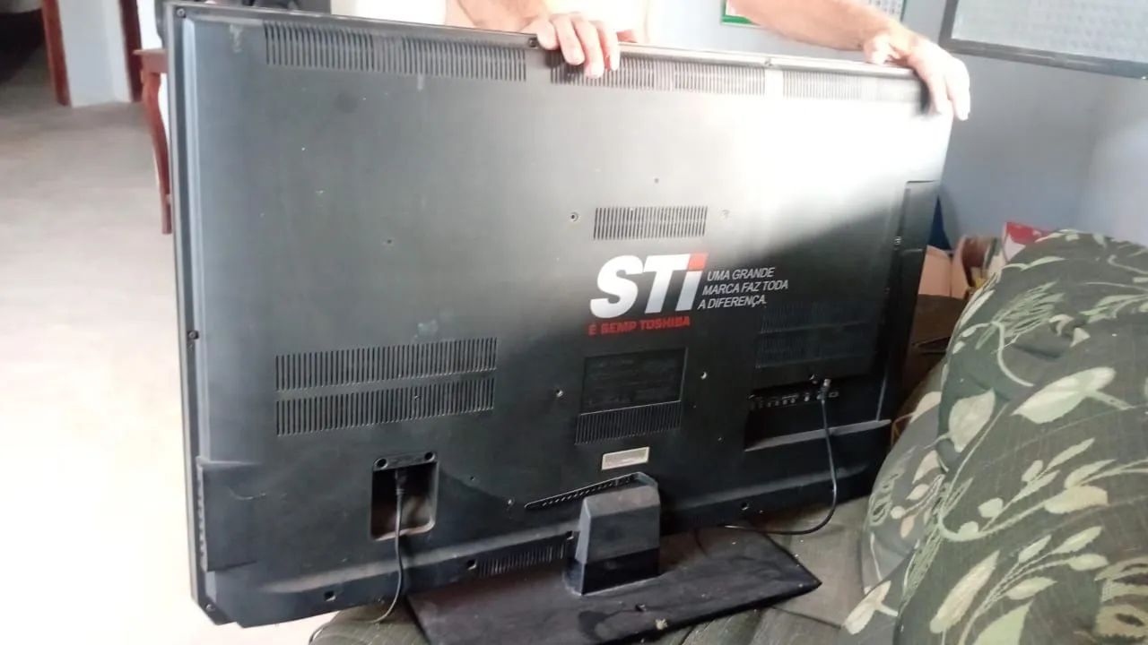 Tv LED 40 polegadas slin Semp