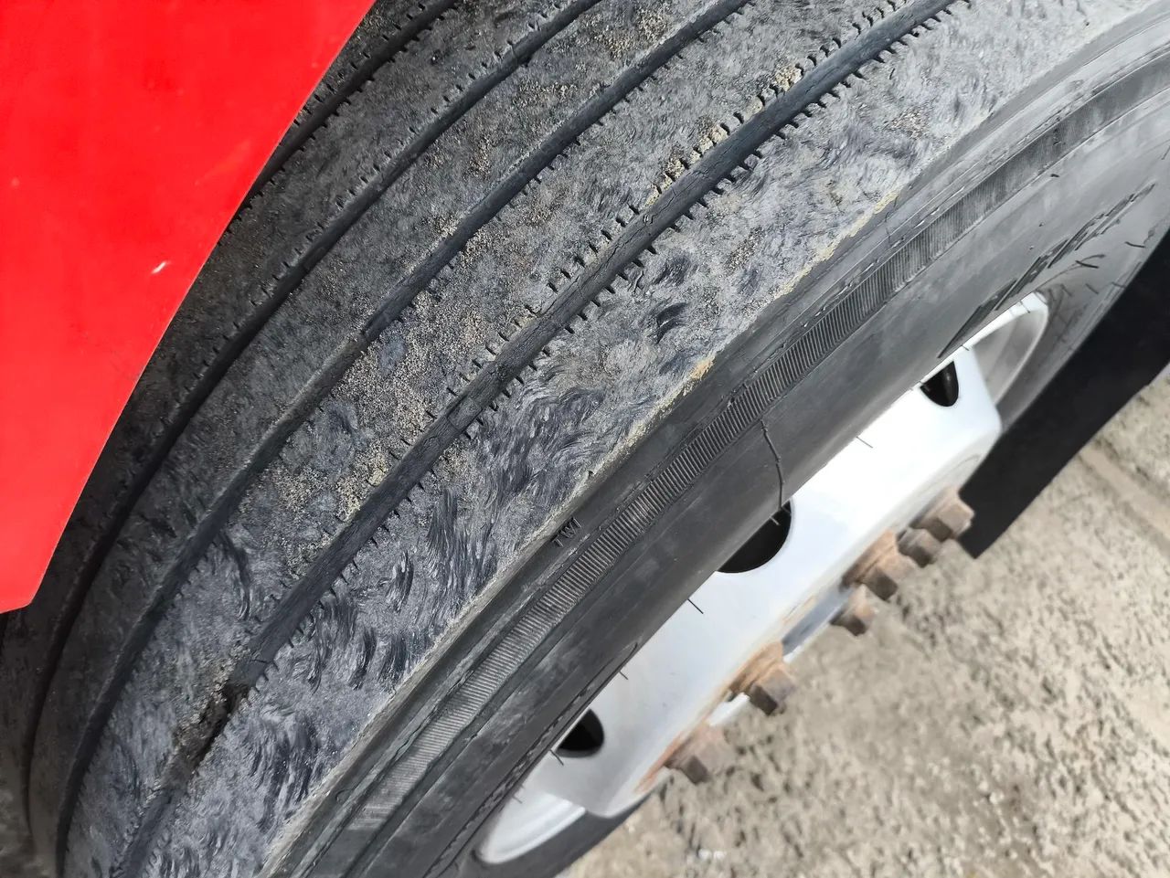 Iveco/Vertis 130 V19 Baú 2015 Bom - Foto 4